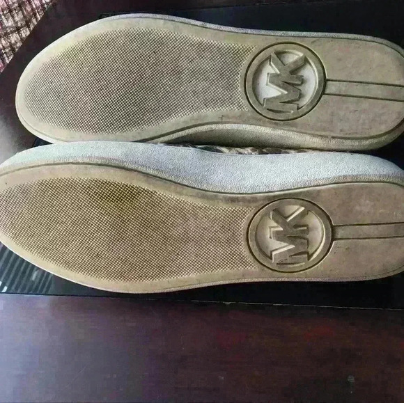 Michael Kors Slip on Sneakers snake print size 9 - Picture 15 of 16